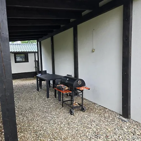 Dom Z Basenem Calorocznym Villa Gostomko