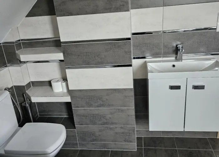 Villa Dom Z Basenem Calorocznym Gostomko